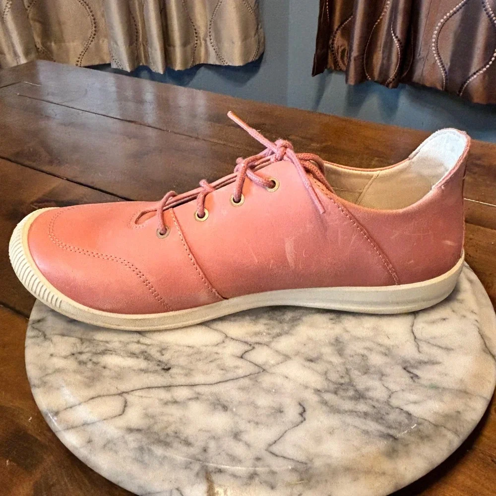 Keen‎ LORELEI II Sneakers Walking Shoes Brick Dust Pink Star White Leather Sz 10